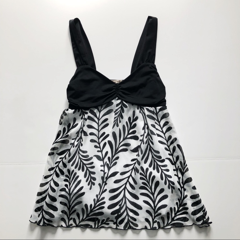 Black floral tank top. Size small